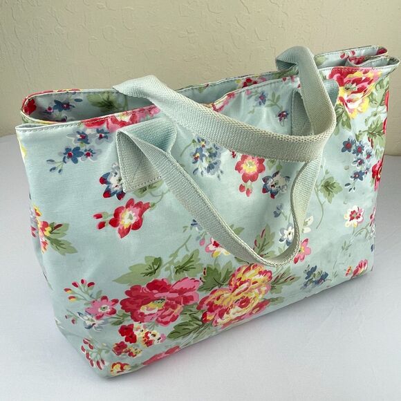 ~ Rare Cath Kidston XL Bag Tote Floral Coated Blue Handles Snap Zip Lined Pocket - Picture 9 of 16